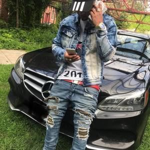 Meet your Posher, Kenny